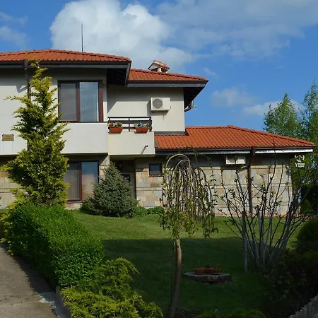 On The Black Sea סאני ביץ'