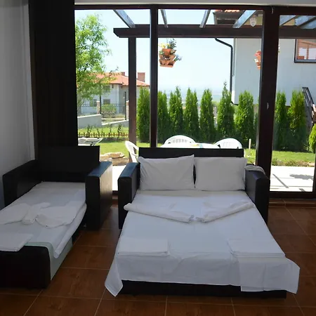 On The Black Sea Slantschew brjag