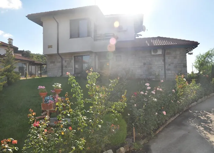 On The Black Sea * ساني بيتش