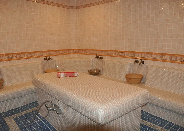 فيلة On The Black Sea