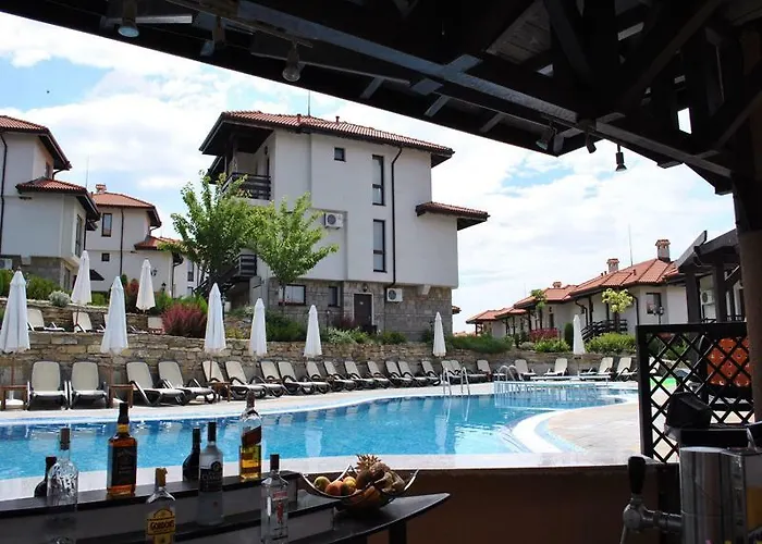 On The Black Sea * ساني بيتش