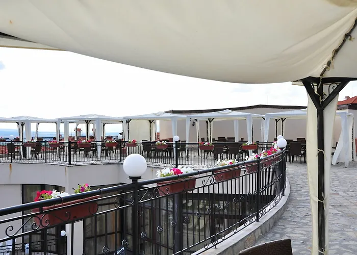 فيلة On The Black Sea *