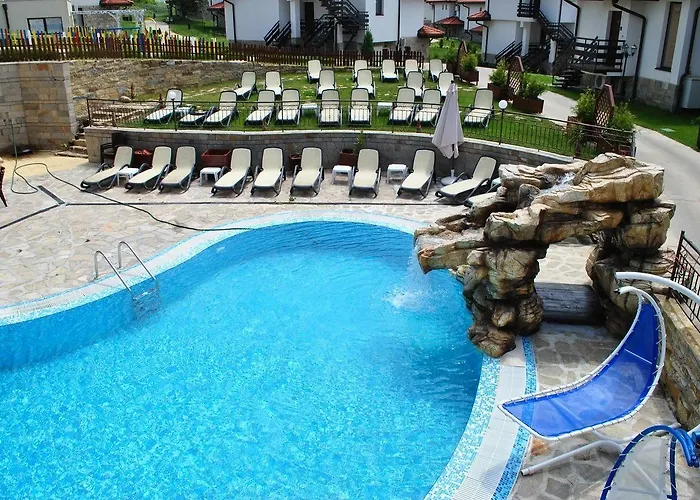 On The Black Sea ساني بيتش